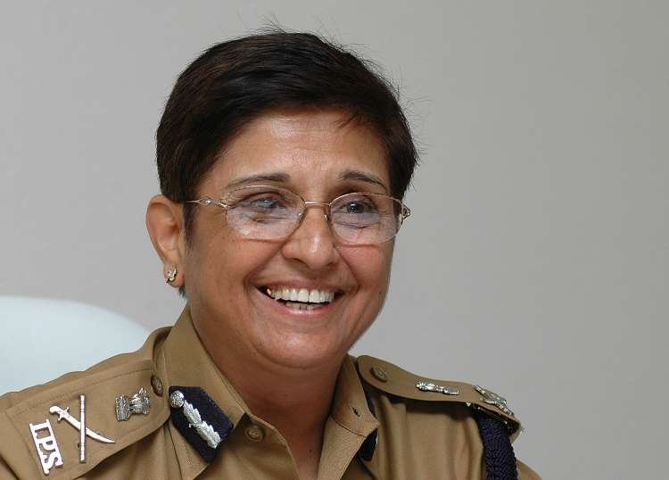 Kiran Bedi in her uniform | KIRAN BEDI - A Powerful WOMAN OF 2021 | www.krescon.com